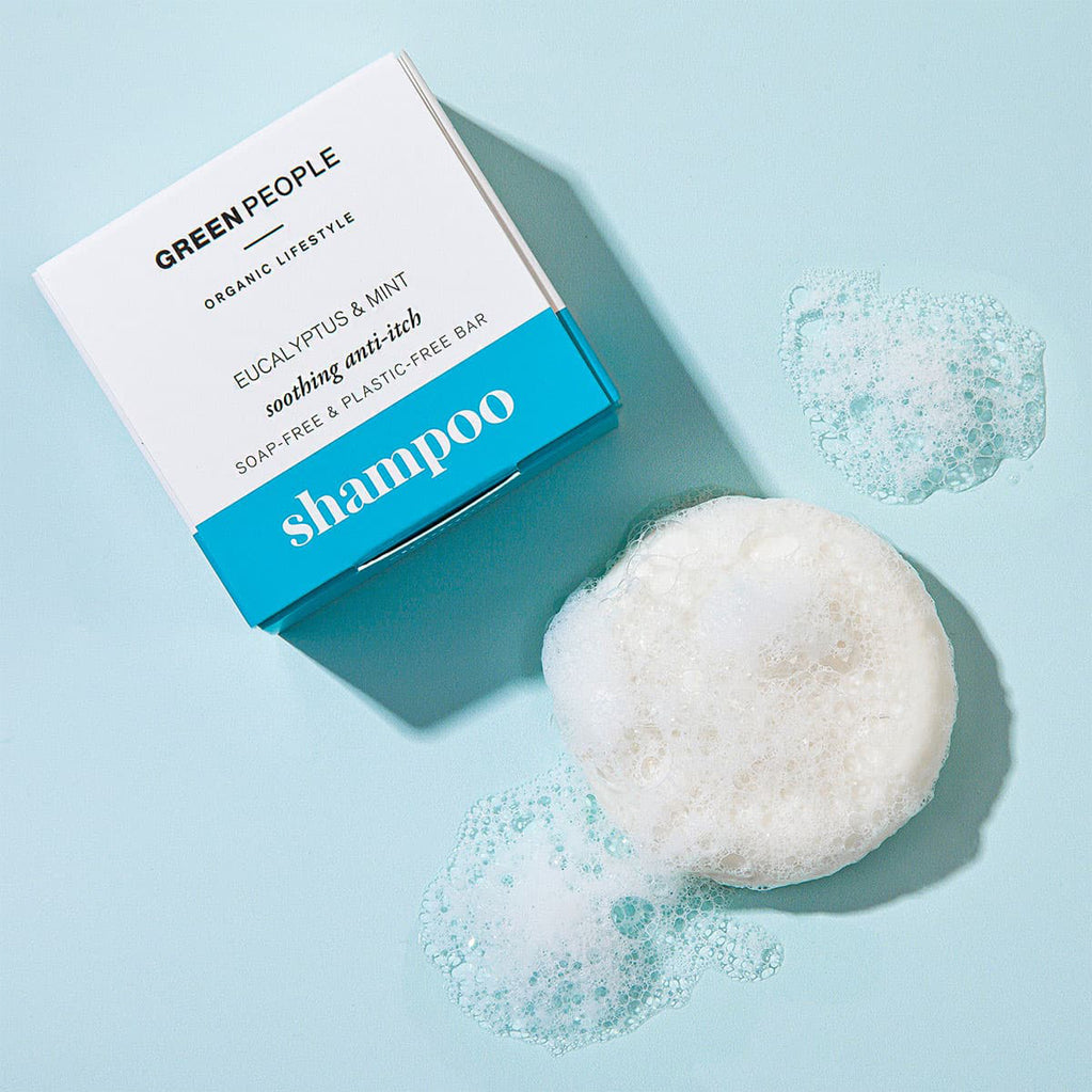 green people eucalyptus & mint shampoo bar bubbles