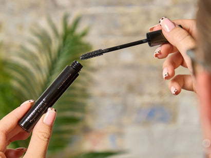 Natural eye definition image