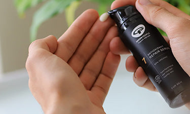 Men’s anti-ageing skin care image