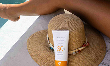 Organic sun creams for adults image